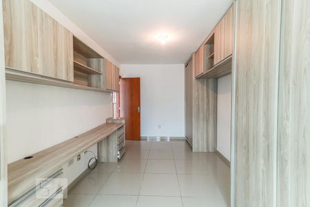 Quarto 1 de casa de condomínio à venda com 3 quartos, 245m² em Freguesia de Jacarepaguá, Rio de Janeiro