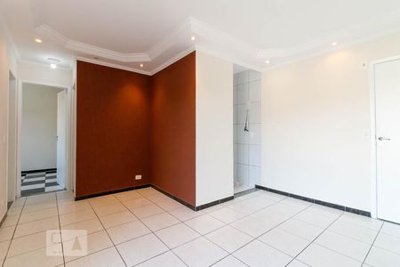 Sala de apartamento para alugar com 2 quartos, 49m² em Vila Carmosina, São Paulo