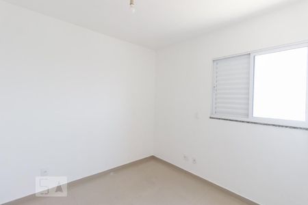 Quarto de apartamento à venda com 2 quartos, 70m² em Vila Cavaton, São Paulo