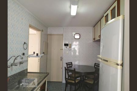 Cozinha de apartamento para alugar com 2 quartos, 71m² em Santa Teresinha, São Paulo