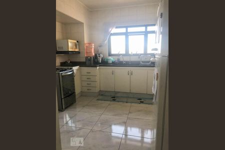 Cozinha de apartamento à venda com 4 quartos, 160m² em Vila Regente Feijó, São Paulo