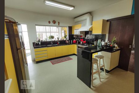 Cozinha de casa à venda com 4 quartos, 269m² em Guarani, Novo Hamburgo