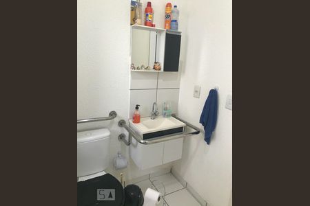 Banheiro de apartamento à venda com 2 quartos, 49m² em Sítio do Mandaqui, São Paulo