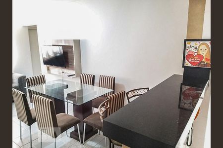 Sala de apartamento para alugar com 2 quartos, 60m² em Setor Bueno, Goiânia
