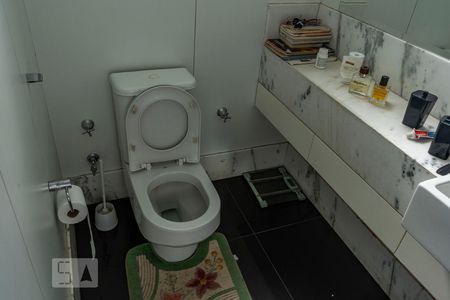 Banheiro da Suíte de apartamento à venda com 4 quartos, 164m² em Centro, Belo Horizonte