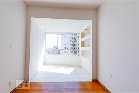 Sala de apartamento para alugar com 3 quartos, 90m² em Gutierrez, Belo Horizonte