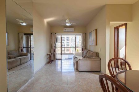 Sala de apartamento para alugar com 1 quarto, 56m² em Barra da Tijuca, Rio de Janeiro