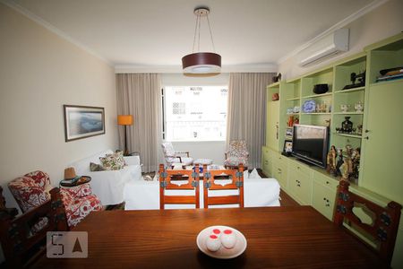 Sala de apartamento à venda com 3 quartos, 134m² em Laranjeiras, Rio de Janeiro