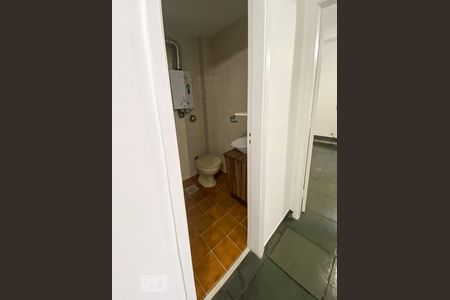 Corredor - Banheiro de apartamento à venda com 2 quartos, 90m² em Flamengo, Rio de Janeiro
