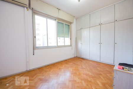 Quarto 1 de apartamento para alugar com 3 quartos, 105m² em Alto Petrópolis, Porto Alegre