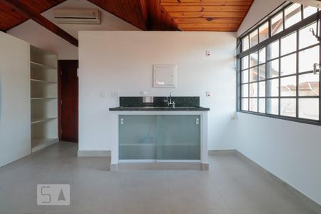 Kitnet de apartamento para alugar com 1 quarto, 50m² em Sumarezinho, São Paulo