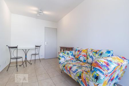 Apartamento para alugar com 35m², 1 quarto e 1 vagaSala