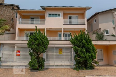 Fachada de casa para alugar com 4 quartos, 600m² em City América, São Paulo