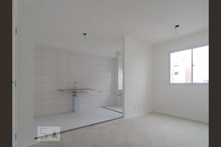 Sala / Cozinha de apartamento à venda com 2 quartos, 43m² em Jardim São Savério, São Paulo