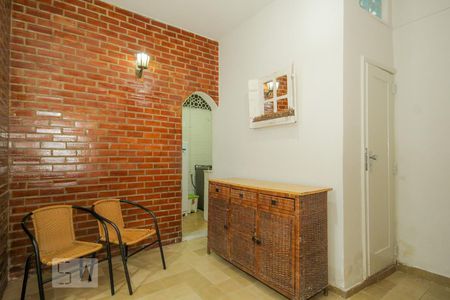 Sala de kitnet/studio para alugar com 1 quarto, 23m² em Copacabana, Rio de Janeiro