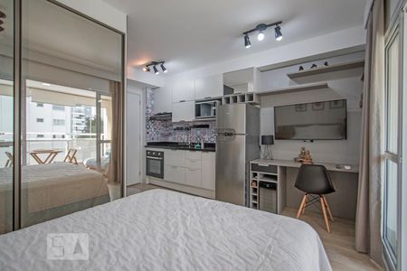 Suite e Cozinha de kitnet/studio para alugar com 1 quarto, 29m² em Campo Belo, São Paulo