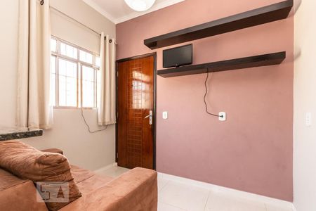 Sala de apartamento para alugar com 1 quarto, 32m² em Jardim Sapopemba, São Paulo