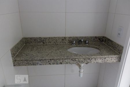 Banheiro da Suíte de apartamento para alugar com 2 quartos, 63m² em Vila Isabel, Rio de Janeiro