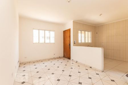 Sala de casa para alugar com 2 quartos, 70m² em Jardim Belém, São Paulo