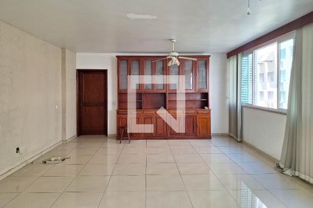 Sala de apartamento para alugar com 4 quartos, 222m² em Icaraí, Niterói