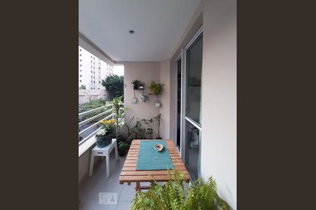 Varanda de apartamento para alugar com 3 quartos, 65m² em Saúde, São Paulo