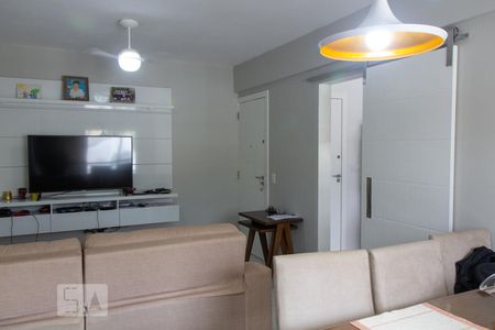 Apartamento à venda com 70m², 2 quartos e 1 vagaSala