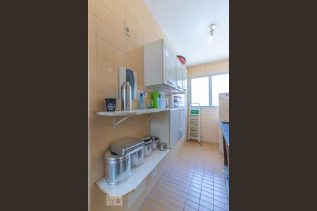 Cozinha de kitnet/studio à venda com 1 quarto, 44m² em Botafogo, Campinas