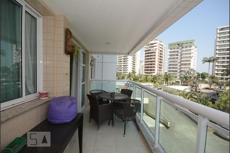 Varanda de apartamento à venda com 2 quartos, 72m² em Jacarepaguá, Rio de Janeiro
