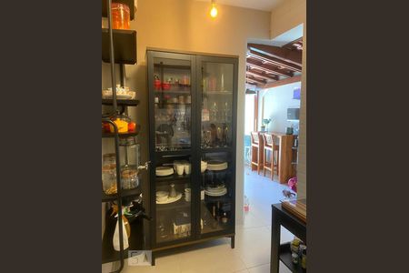 Cozinha de apartamento à venda com 2 quartos, 104m² em Coração Eucarístico, Belo Horizonte