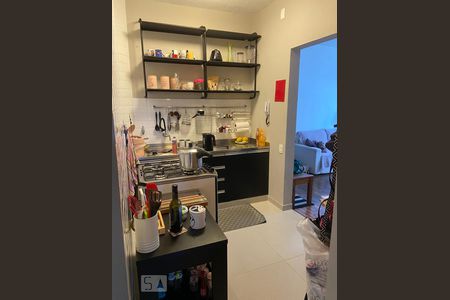 Cozinha de apartamento à venda com 2 quartos, 104m² em Coração Eucarístico, Belo Horizonte