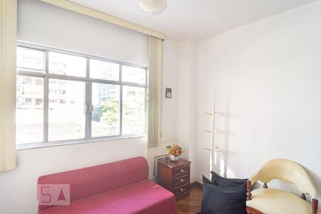 Quarto 1 de apartamento para alugar com 3 quartos, 110m² em Icaraí, Niterói