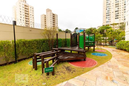 Apartamento à venda com 75m², 2 quartos e 1 vaga Apartamento à venda com 75m², 2 quartos e 1 vagaÁrea Comum - Playground