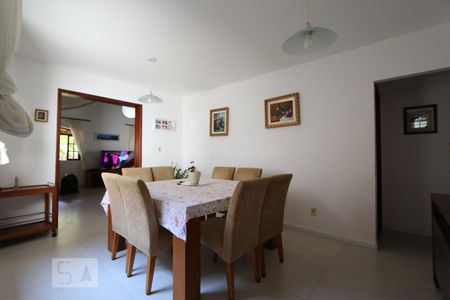 Sala de Jantar de casa de condomínio para alugar com 4 quartos, 300m² em Anil, Rio de Janeiro