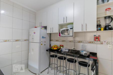 Cozinha de casa para alugar com 3 quartos, 100m² em Jardim Liderança, São Paulo