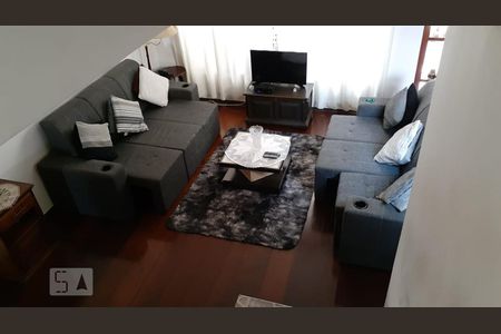 Sala de casa à venda com 3 quartos, 200m² em Vila Campo Grande, São Paulo