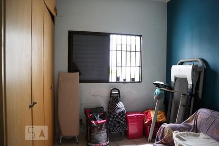 Quarto 3 de casa para alugar com 4 quartos, 150m² em Parque Imperial, São Paulo