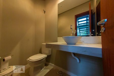 Lavabo de casa para alugar com 3 quartos, 140m² em Cavalhada, Porto Alegre