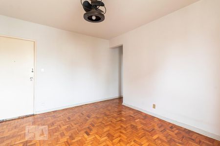 Sala de apartamento para alugar com 1 quarto, 61m² em Pinheiros, São Paulo