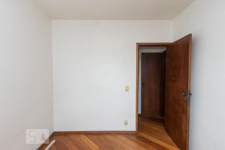 Quarto1 de apartamento para alugar com 2 quartos, 80m² em Ipiranga, Belo Horizonte