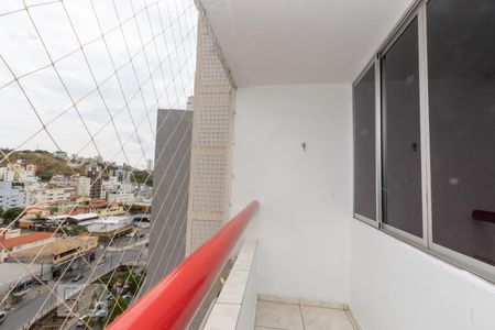 Sala de apartamento para alugar com 2 quartos, 80m² em Ipiranga, Belo Horizonte