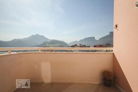 Varanda de apartamento para alugar com 2 quartos, 63m² em Barra da Tijuca, Rio de Janeiro