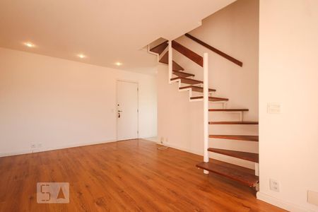 Sala de apartamento para alugar com 2 quartos, 63m² em Barra da Tijuca, Rio de Janeiro