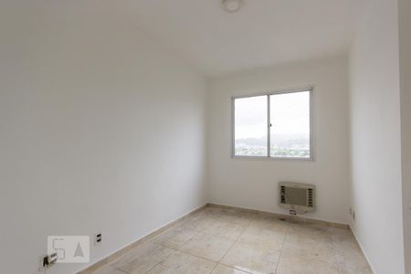 Quarto 1 de apartamento à venda com 3 quartos, 79m² em Taquara, Rio de Janeiro