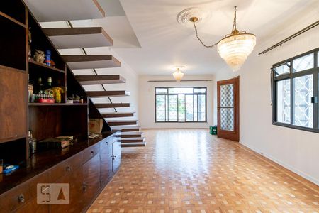 Sala de casa para alugar com 3 quartos, 180m² em Sumaré, São Paulo