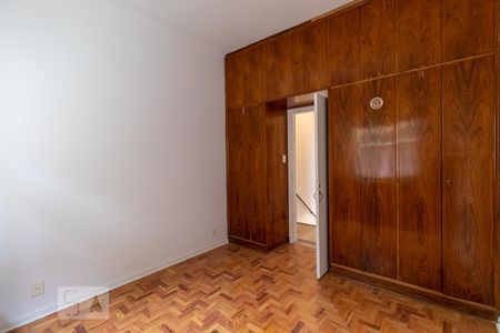 Quarto 1 de casa para alugar com 3 quartos, 180m² em Sumaré, São Paulo