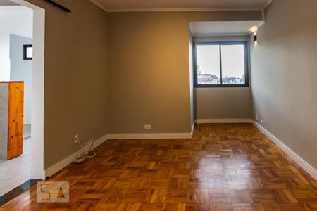 Sala de apartamento para alugar com 2 quartos, 72m² em Sumarezinho, São Paulo