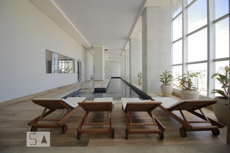 Piscina de kitnet/studio para alugar com 1 quarto, 32m² em Centro, Osasco