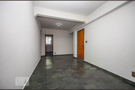 Sala de apartamento para alugar com 2 quartos, 70m² em Santa Efigênia, Belo Horizonte