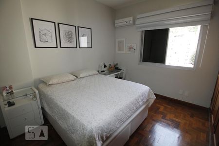 Quarto 1 de apartamento para alugar com 3 quartos, 115m² em Laranjeiras, Rio de Janeiro