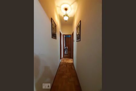 Corredor de apartamento para alugar com 4 quartos, 122m² em Lins de Vasconcelos, Rio de Janeiro